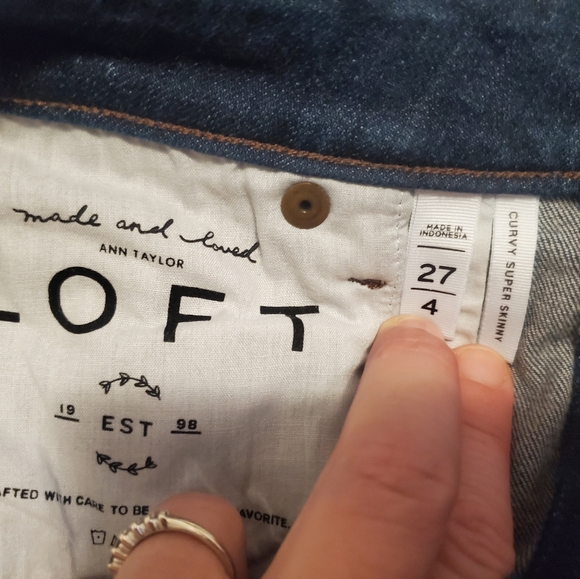 LOFT Curvy Skinny Jeans, Size 27 (4) - Picture 5 of 5
